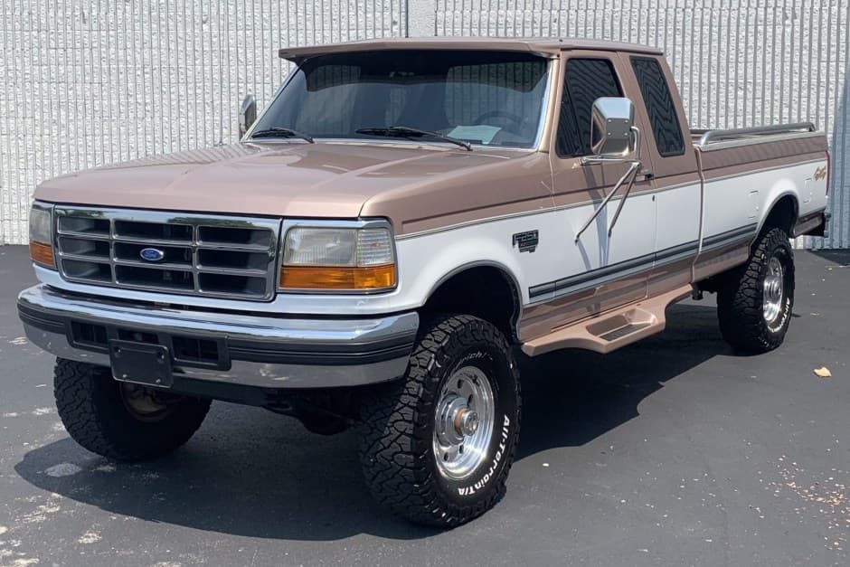 1996 Ford F-Series 1992-1997 sold for $24,996