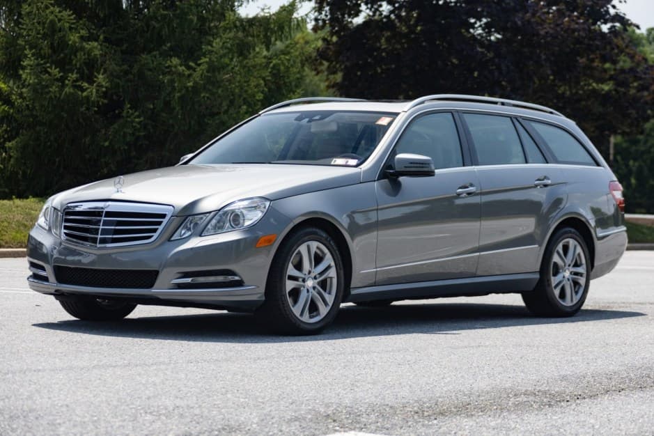 2011 Mercedes-Benz W212 E-Class sold for $12,750
