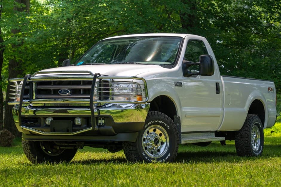 2003 Ford Super Duty 1999-2007 sold for $27,500