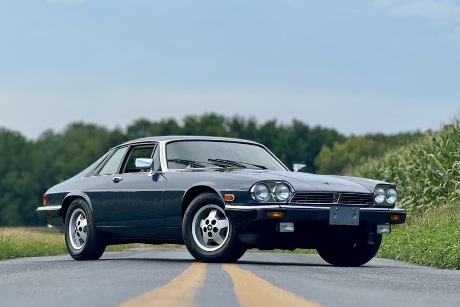 1986 Jaguar XJS sold for $20,000