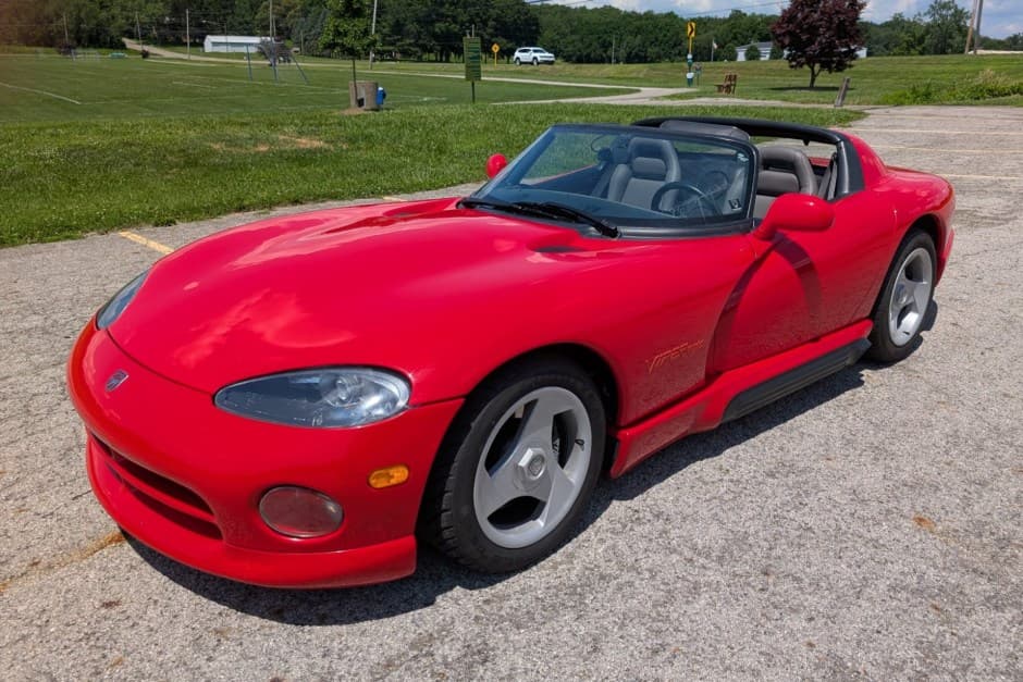 1994 Dodge Viper SR I (1992-1995) sold for $39,200
