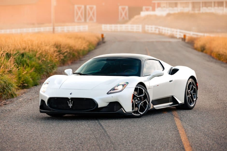 2022 Maserati MC20 sold for $155,000