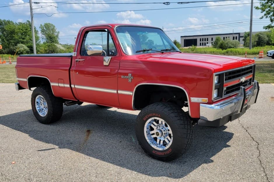 1987 Chevrolet C/K (1973-1991) sold for $24,500