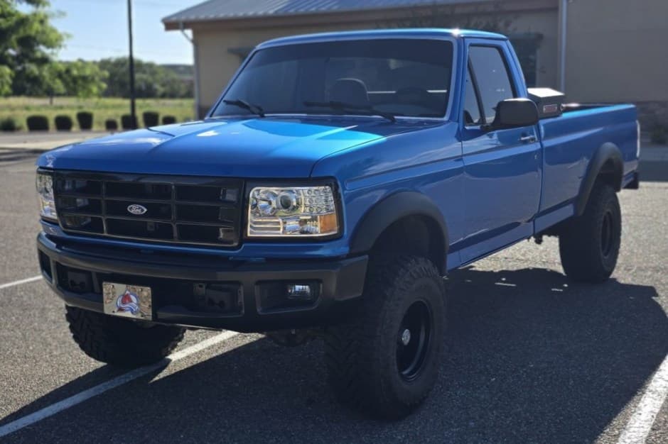 1995 Ford F-Series 1992-1997 sold for $13,500