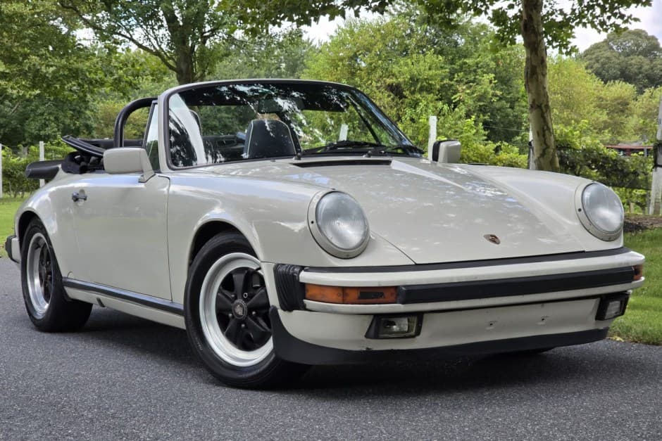 1989 Porsche 911 Carrera 3.2 sold for $46,000