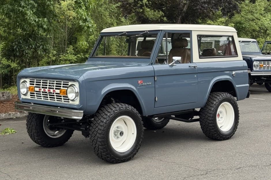 1966 Ford Bronco U13/U14/U15 1966-1977 sold for $137,000
