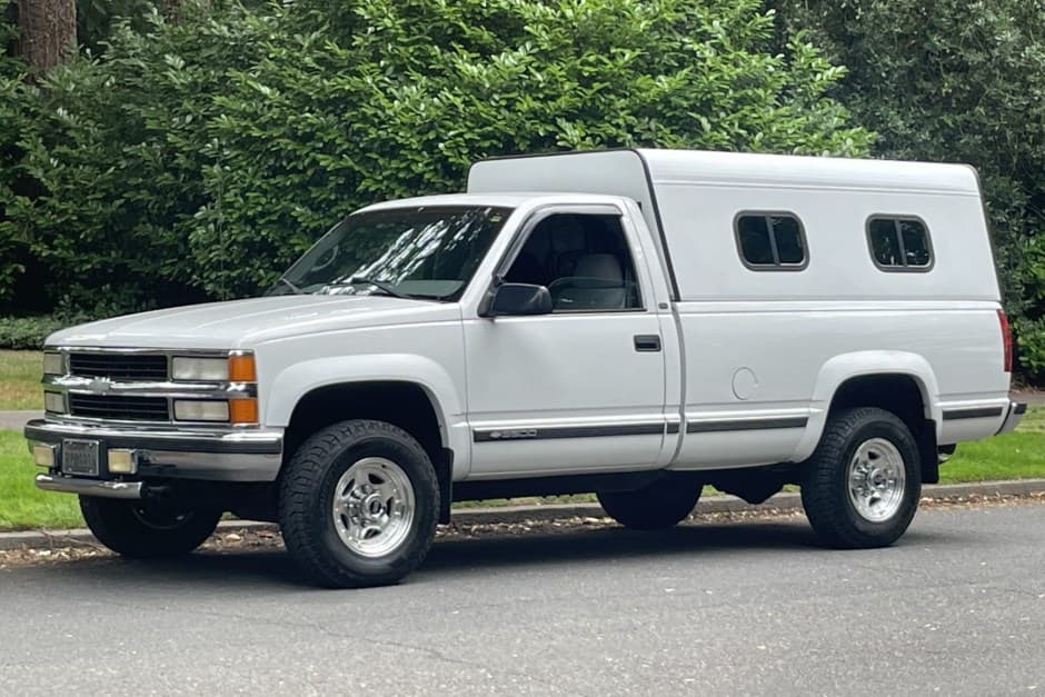 1998 Chevrolet C/K GMT400 (1988-2002) sold for $18,250