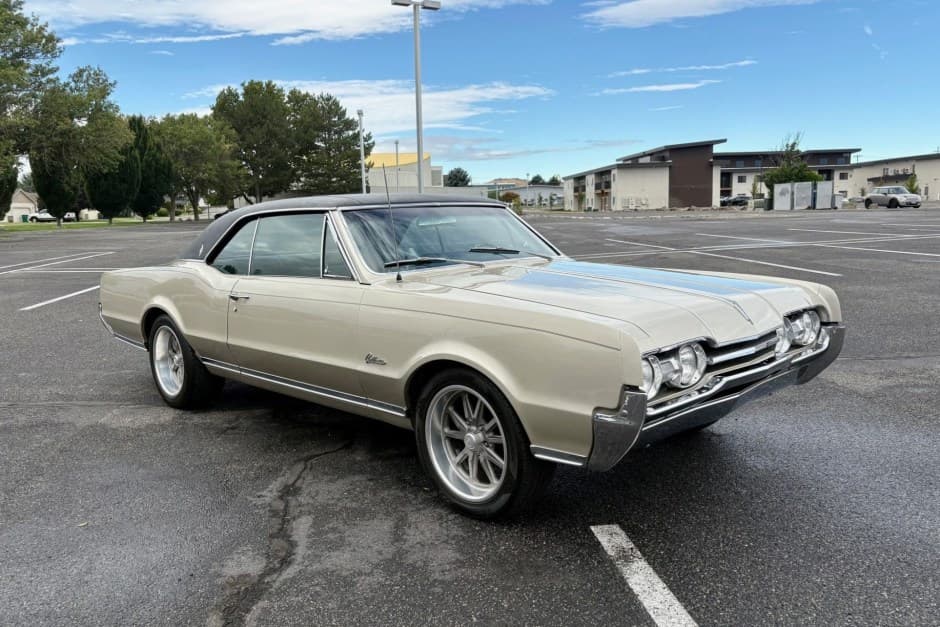 1967 Oldsmobile Cutlass sold for $20,000