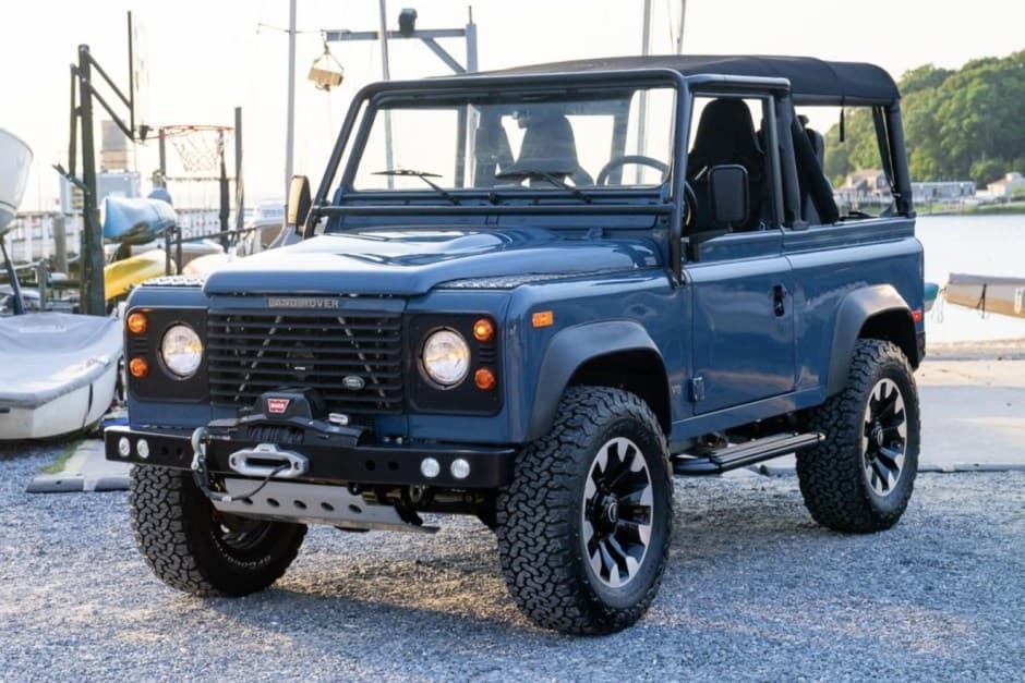 1994 Land Rover Defender 90 NAS sold for $105,000