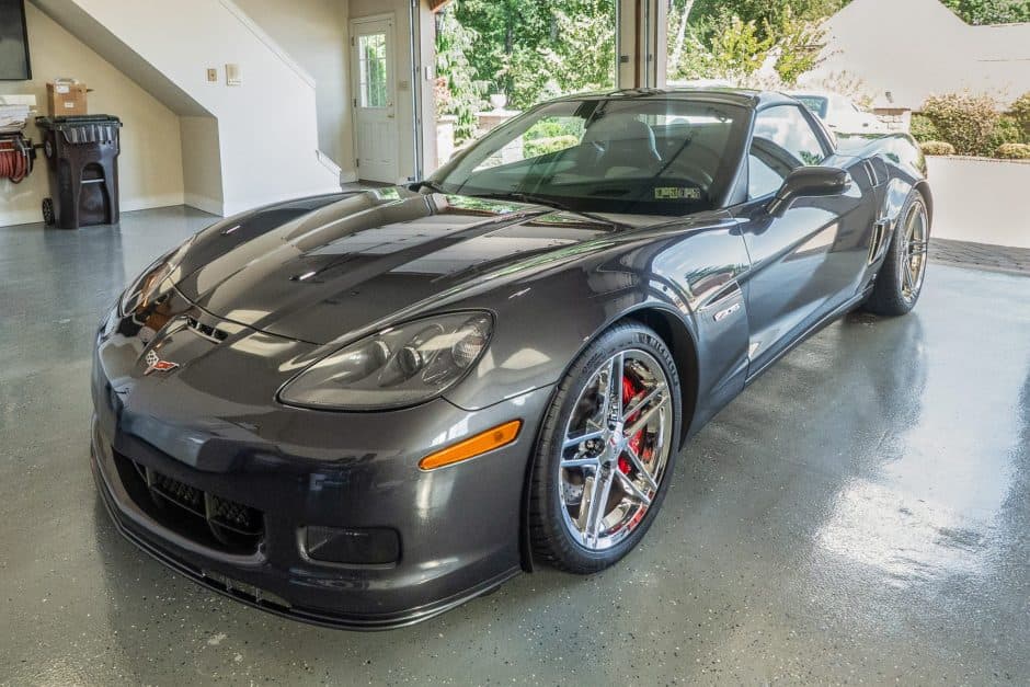 2009 Chevrolet Corvette C6 sold for $51,000