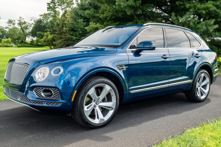 2017 Bentley Bentayga sold for $74,500