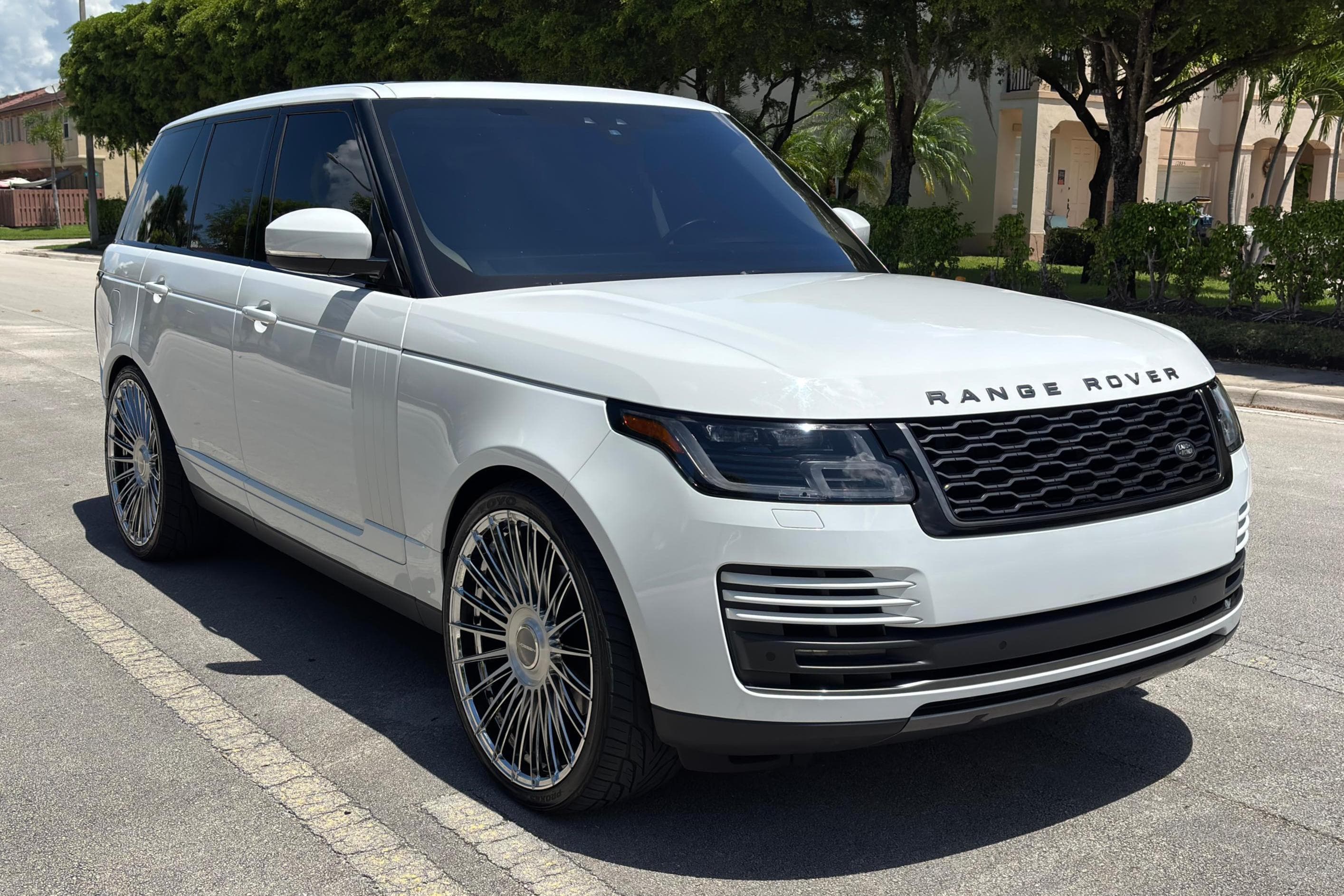2020 Land Rover Range Rover sold for $29,000
