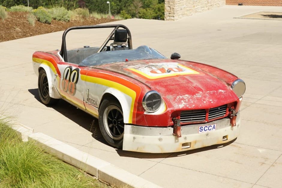1964 Triumph Spitfire sold for $4,250