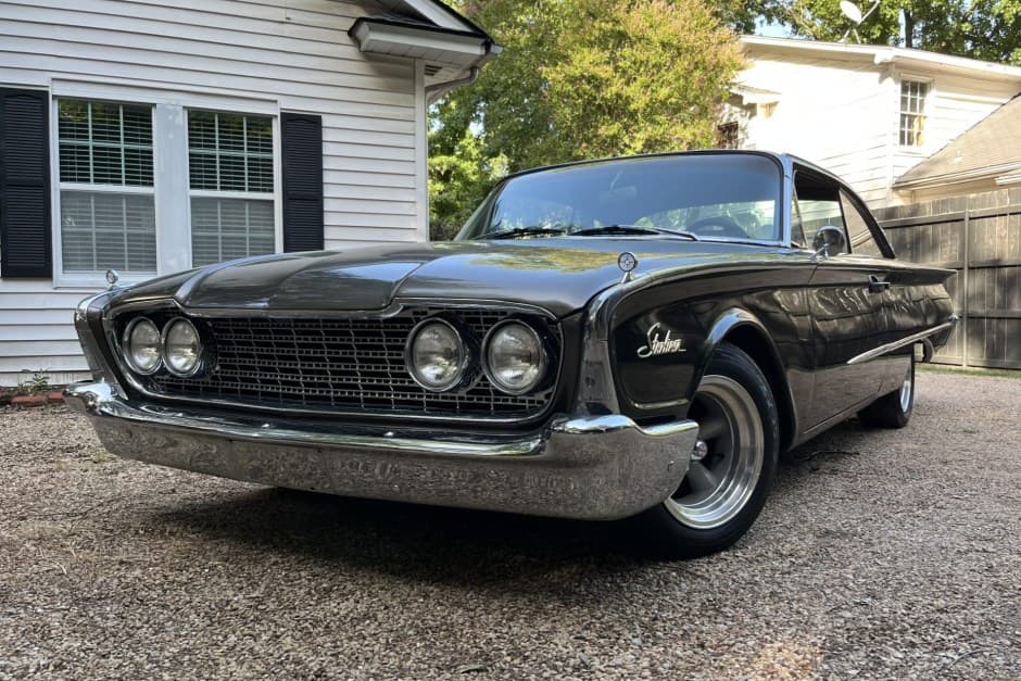 1960 Ford Galaxie sold for $31,250