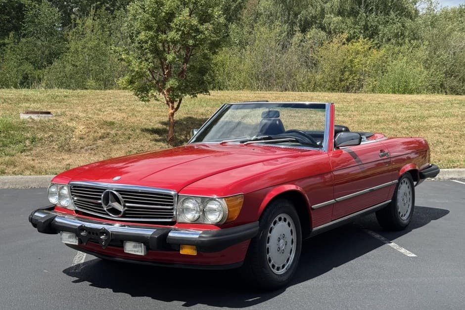 1988 Mercedes-Benz R107 SL sold for $17,250