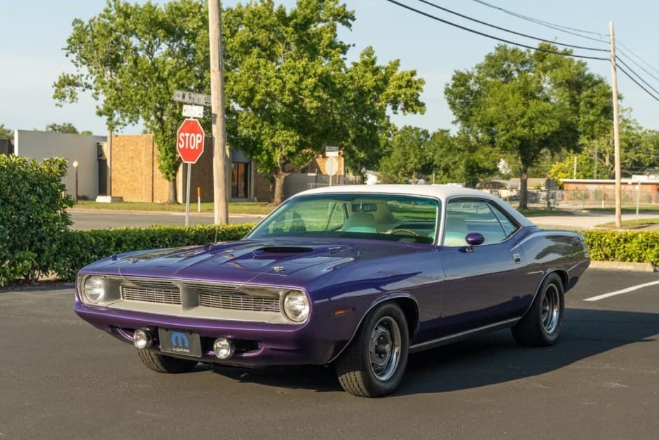 1970 Plymouth Barracuda sold for $44,000