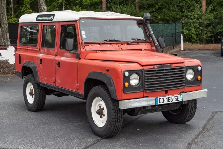 1986 Land Rover 110 / Defender 110 (Euro Spec) sold for $23,000
