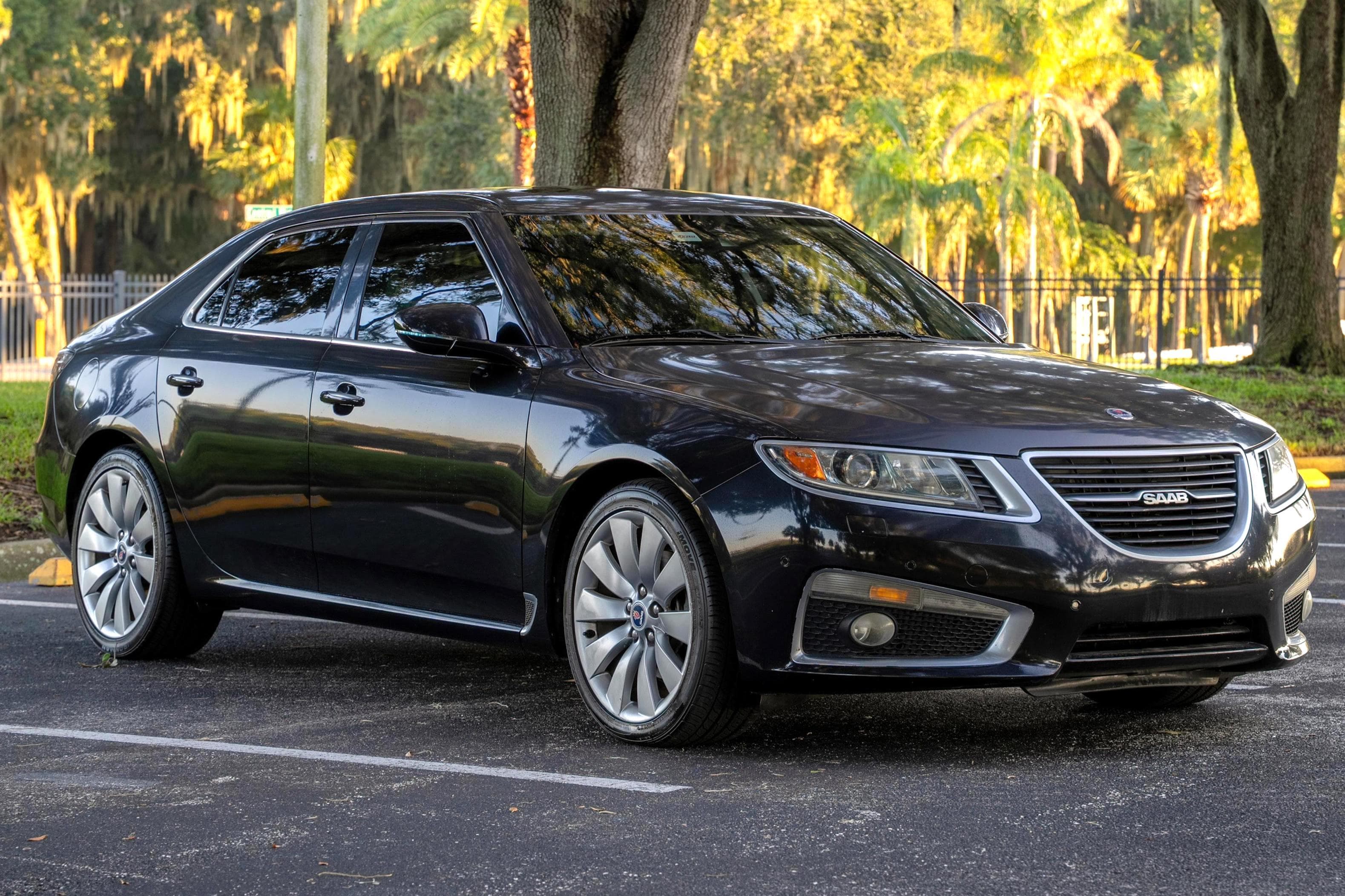 2011 Saab 9-5 sold for $10,909