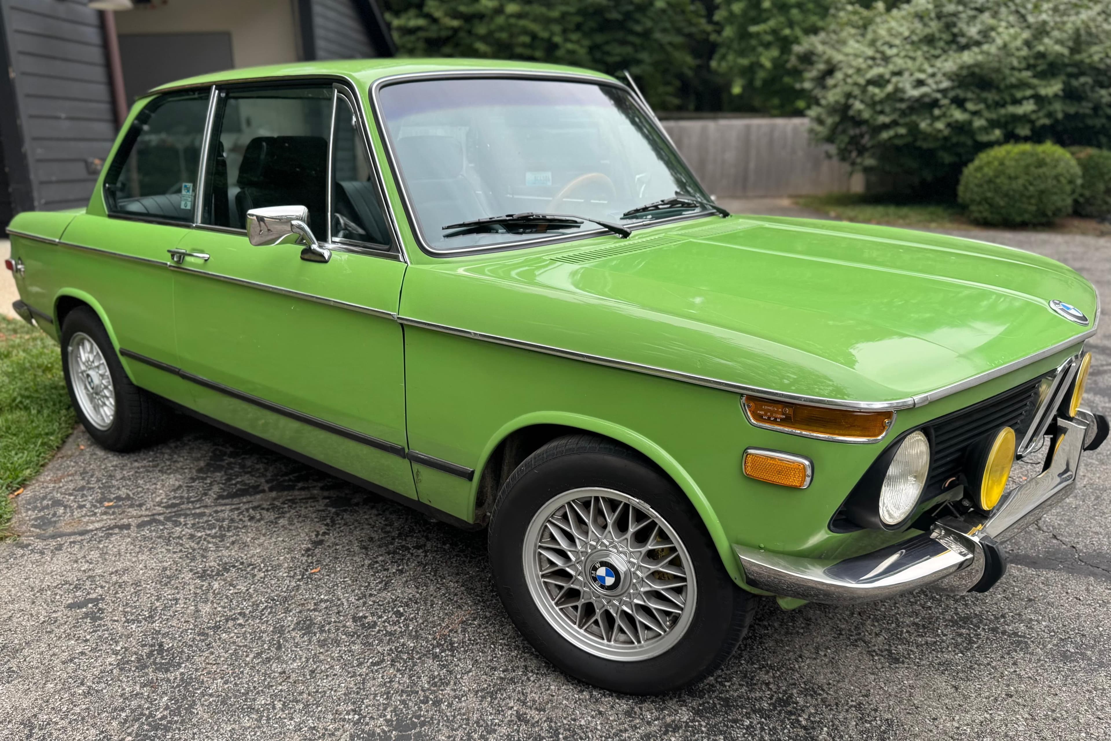 1976 BMW 2002 sold for $13,500