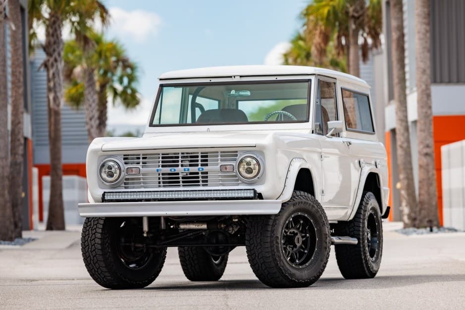 1967 Ford Bronco U13/U14/U15 1966-1977 sold for $60,500