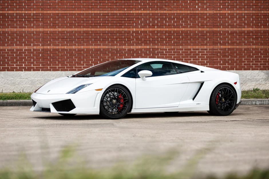 2009 Lamborghini Gallardo sold for $116,000
