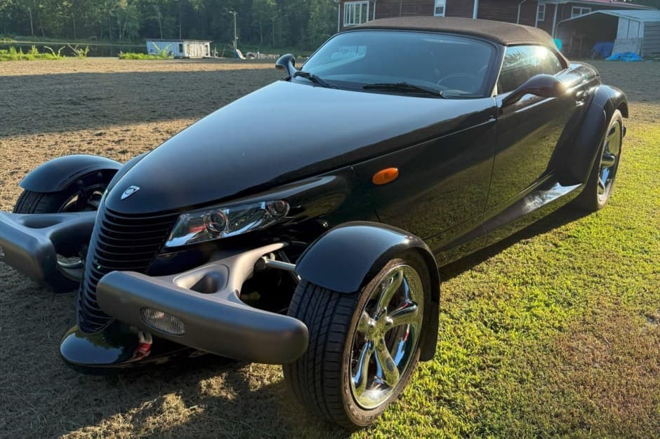 1999 Plymouth Prowler sold for $26,250
