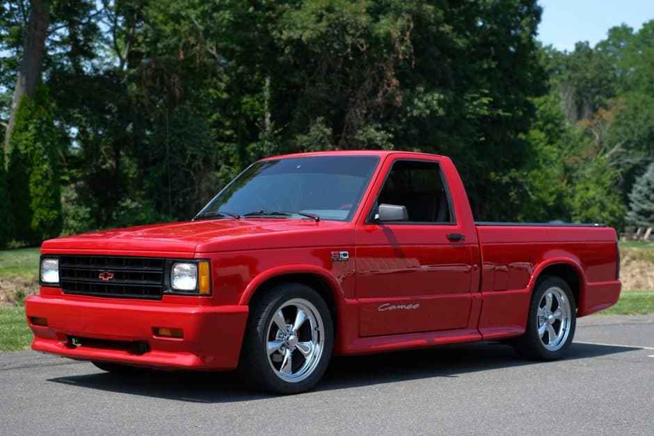 1988 Chevrolet S-10 (1982-1993) sold for $14,000