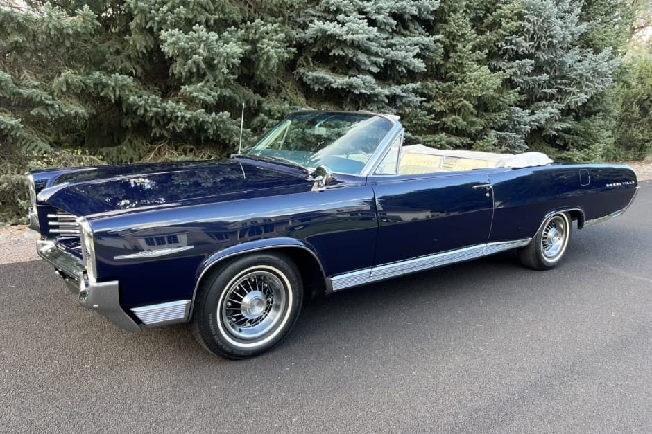 1964 Pontiac Bonneville sold for $96,000