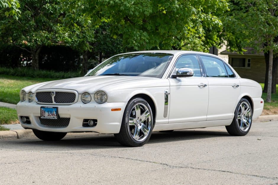 2008 Jaguar X350/X356/X358 XJ (2004-2009) sold for $8,800