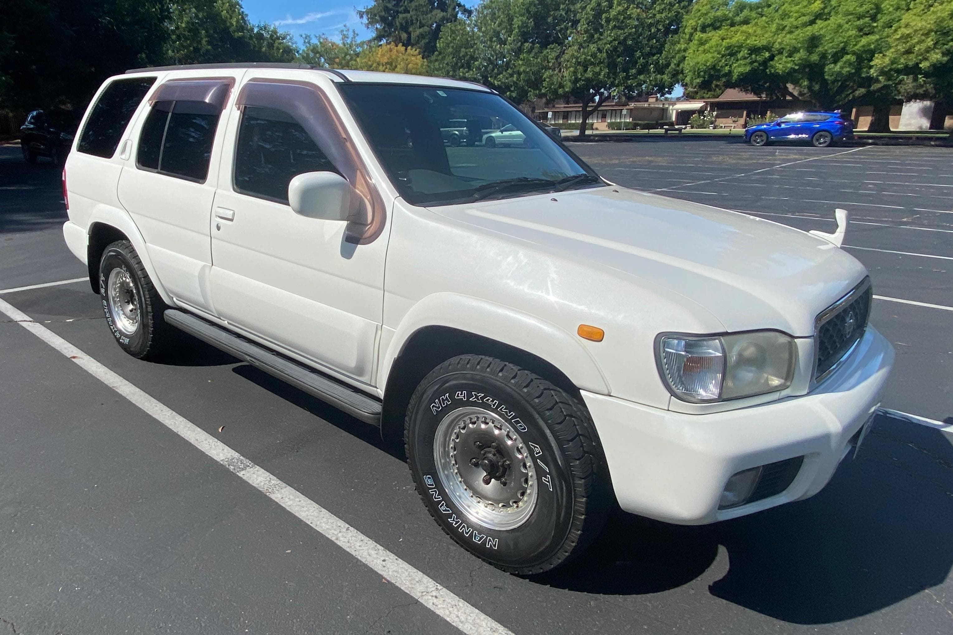 1999 Nissan Terrano sold for $5,100