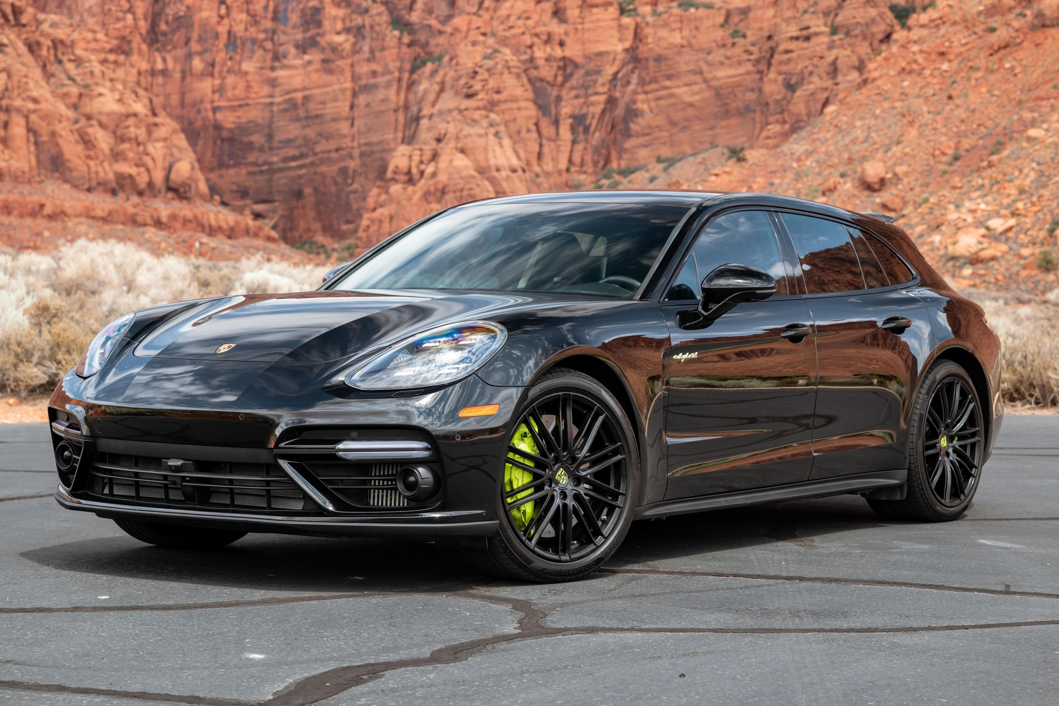 2018 Porsche Panamera sold for $82,000