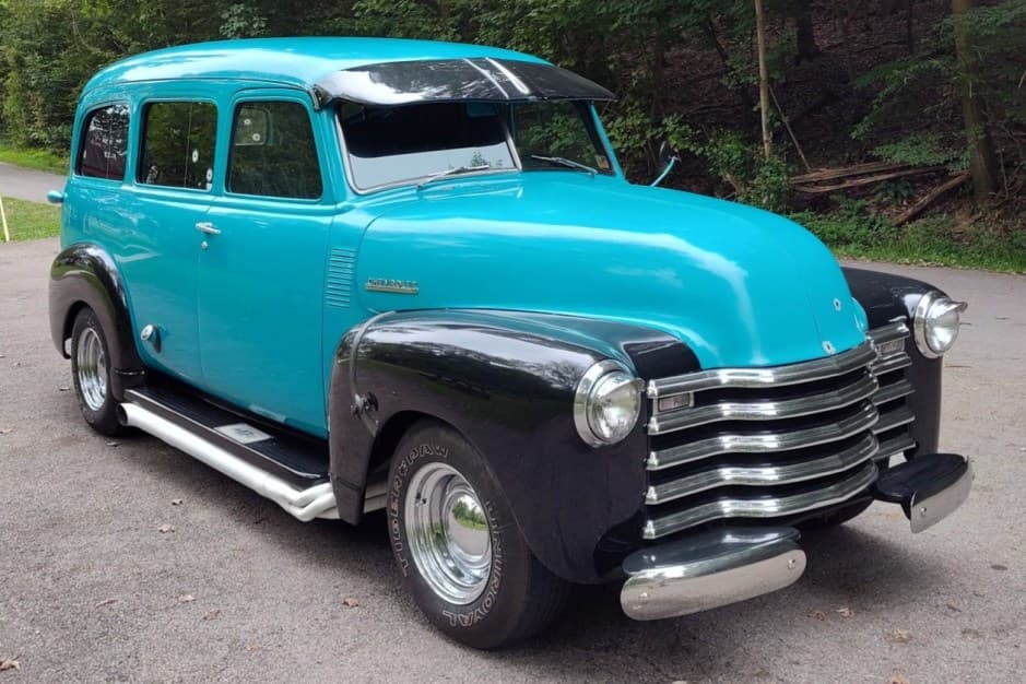 1948 Chevrolet Suburban (1947-1955) sold for $9,100