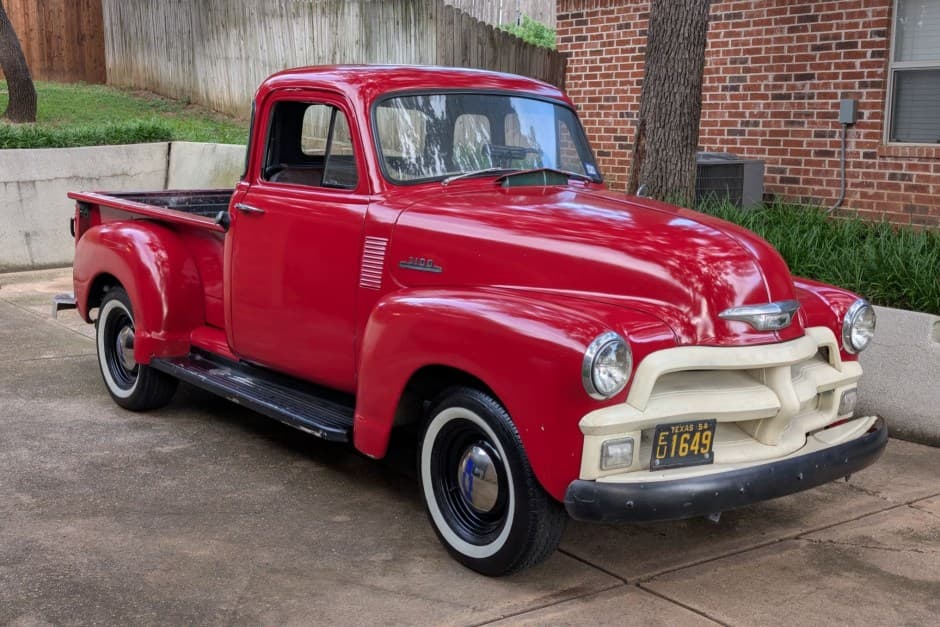 1954 Chevrolet Advance Design Pickup (1947-1955) sold for $10,000