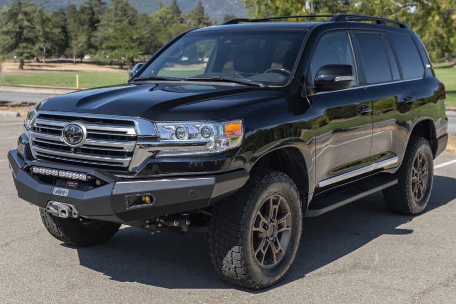2020 Toyota Land Cruiser 200-Series sold for $80,000