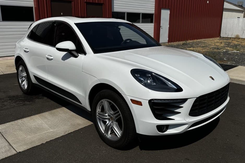2018 Porsche Macan sold for $23,750
