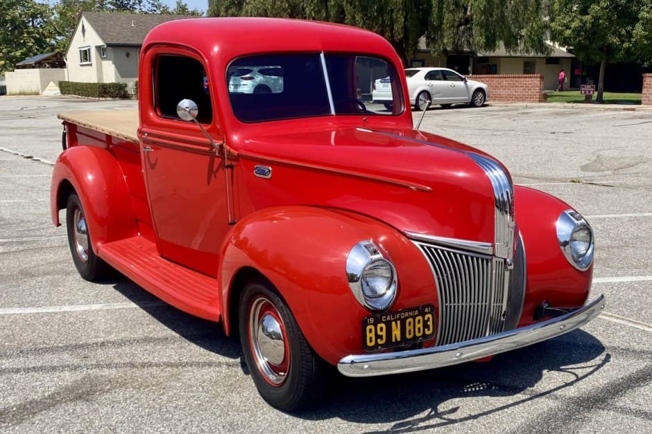 1941 Ford Pickup 1940-1947 sold for $15,750