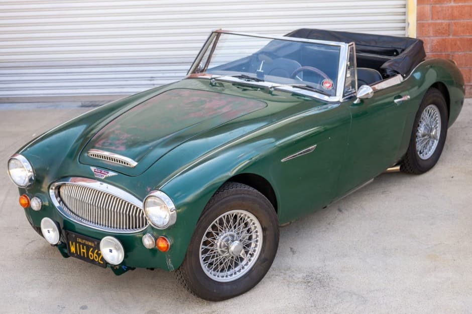 1966 Austin-Healey 3000 sold for $26,000