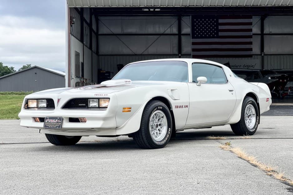 1977 Pontiac Firebird (1970-1981) sold for $59,500