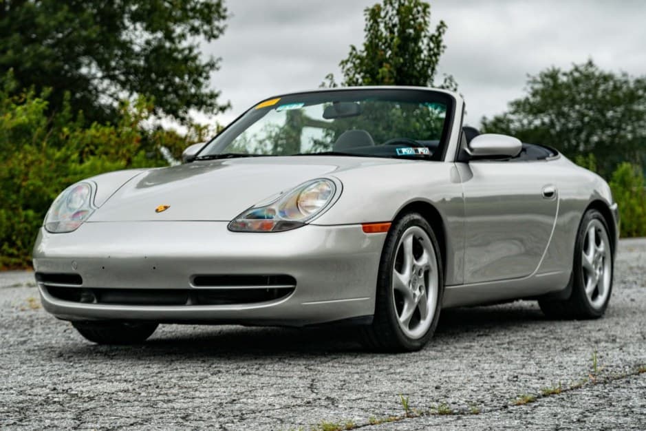 1999 Porsche 996 911 (Non-Turbo/GT2/GT3) sold for $30,000