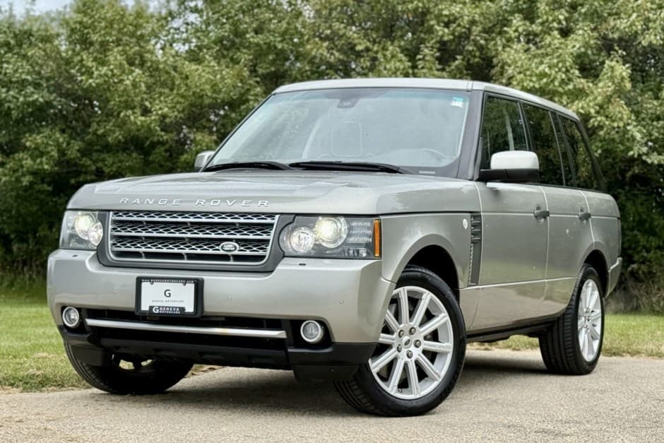 2010 Land Rover Range Rover L322 sold for $32,500