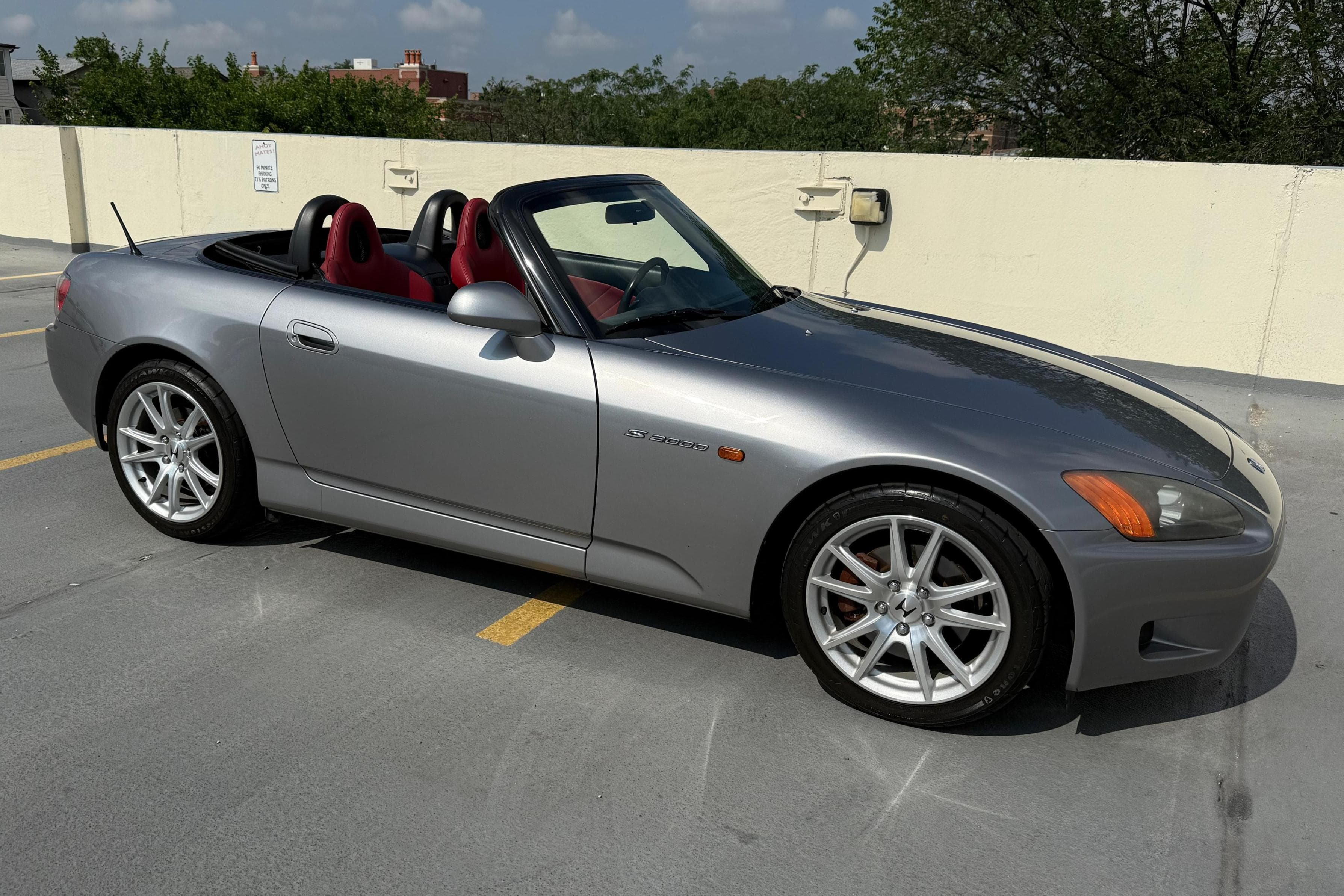 2000 Honda S2000 sold for $22,000