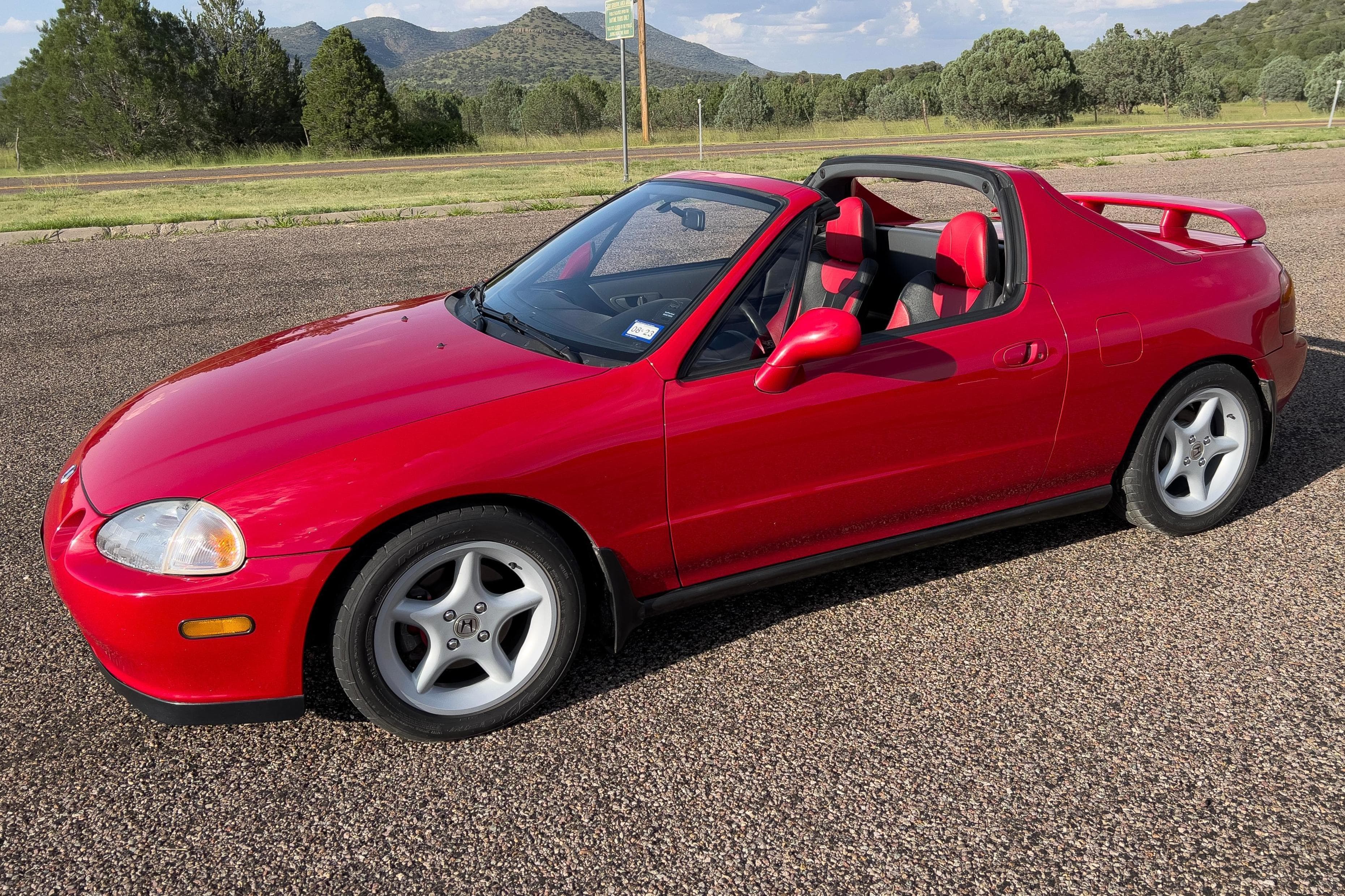 1994 Honda Del Sol sold for $6,100