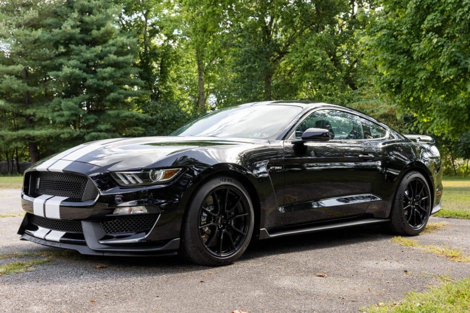 2019 Ford Mustang S550 sold for $62,200