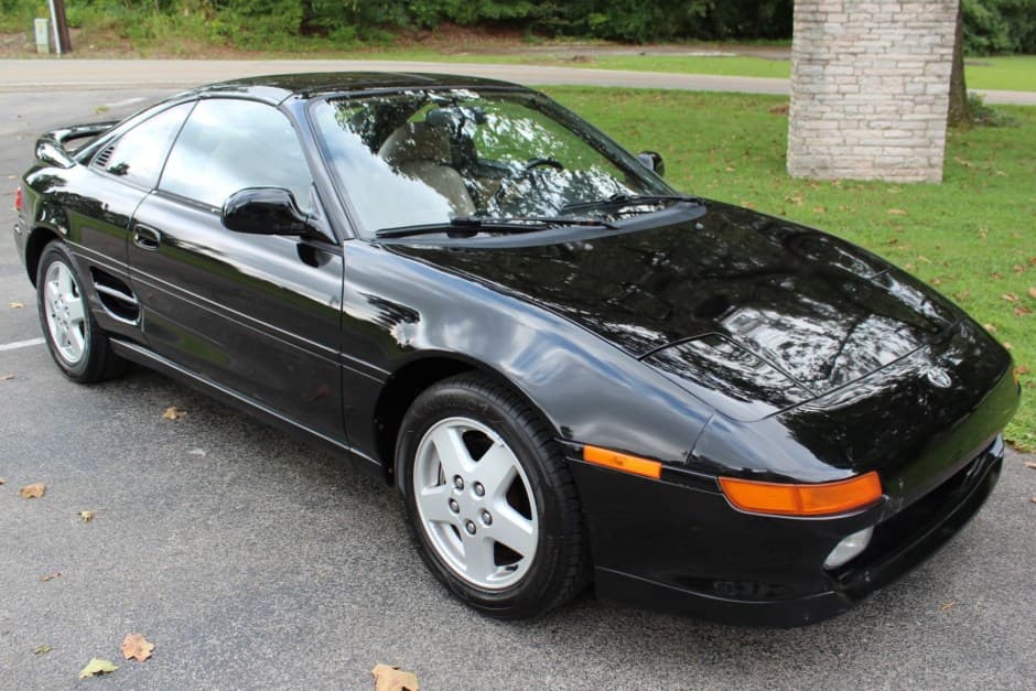 1993 Toyota SW20 MR2 sold for $8,700