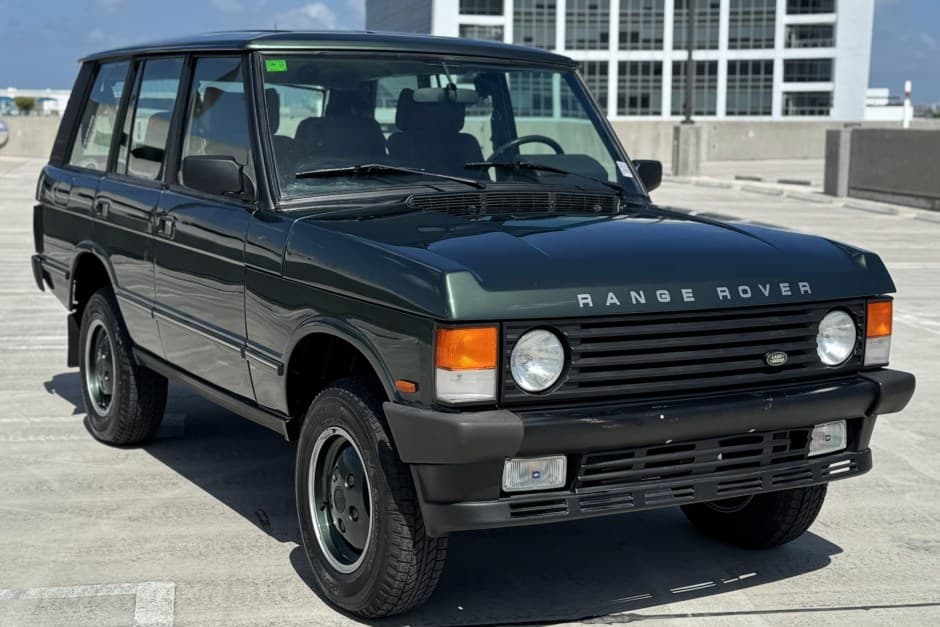 1993 Land Rover Range Rover Classic sold for $16,000