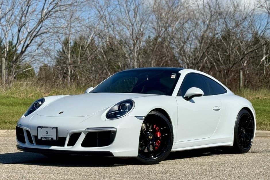 2017 Porsche 991 911 (Non-Turbo/GT2/GT3) sold for $112,555