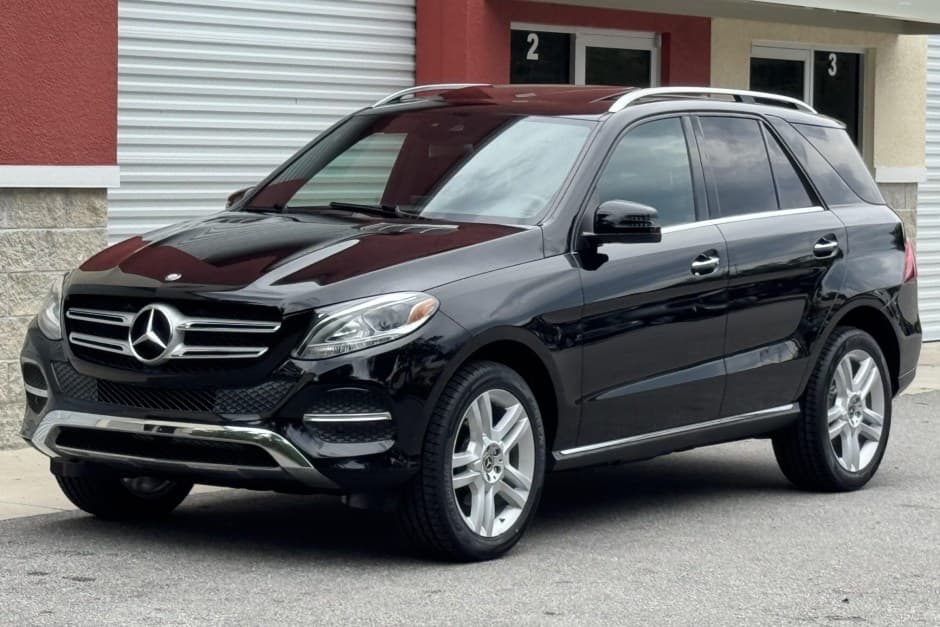 2017 Mercedes-Benz M-Class & GLE-Class sold for $17,250