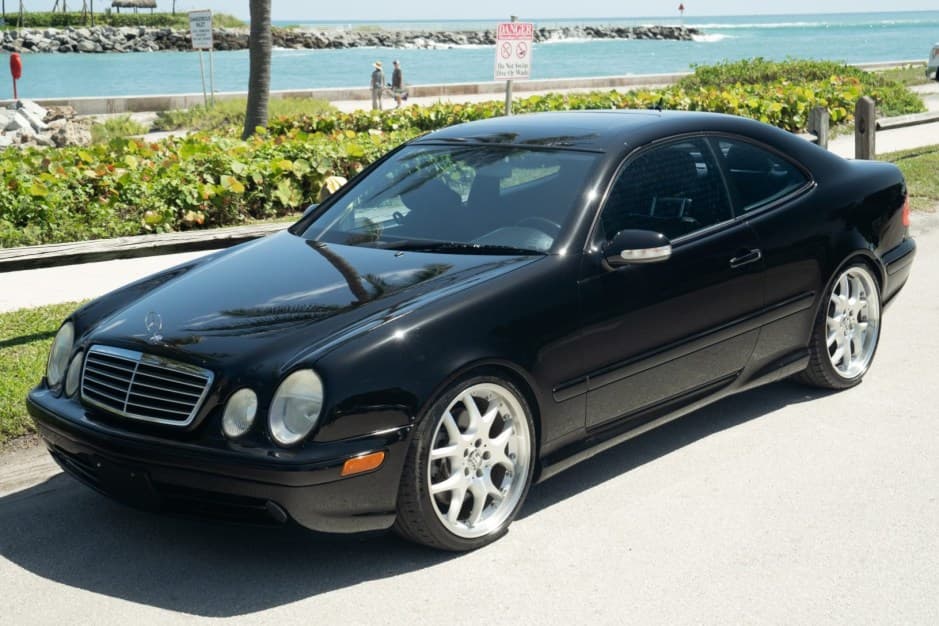 2001 Mercedes-Benz AMG sold for $14,250