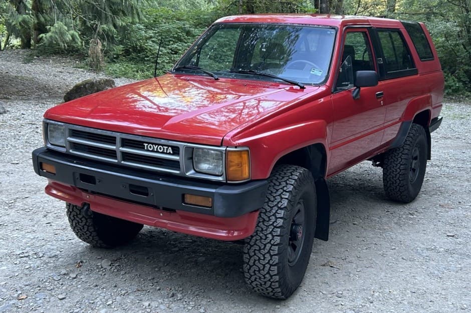 1987 Toyota 4Runner (N60) sold for $16,000