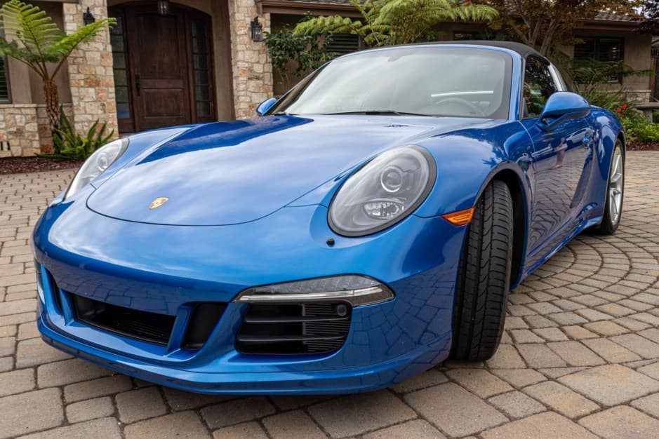 2016 Porsche 991 911 (Non-Turbo/GT2/GT3) sold for $169,000